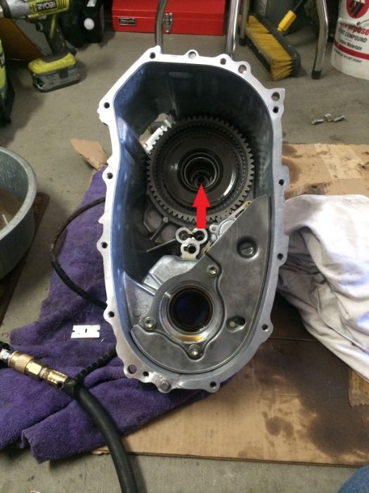 Fixing the transfer case shift motor leak from within.. Toyota